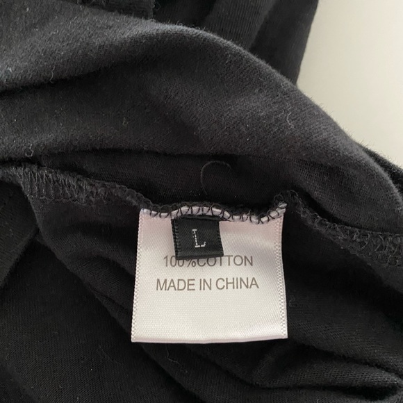 Givenchy Men’s T-shirt - Picture 6 of 6